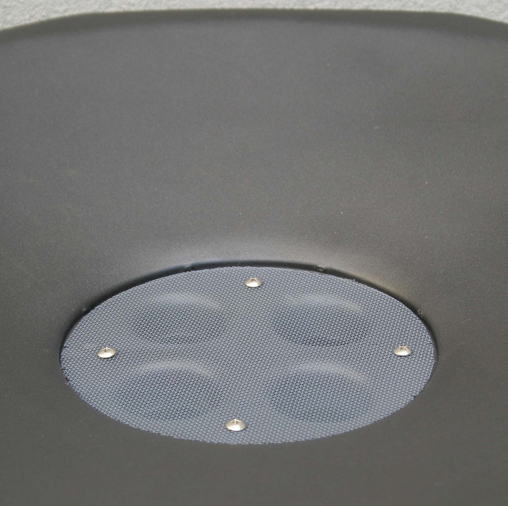 
                  
                    Large screened inlet
                  
                